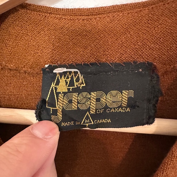 100% Wool Vintage Cardigan - Picture 2 of 3